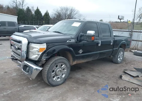 2015 Ford F-250 Lariat z USA, uszkodzony, nr VIN 1FT7W2BT3FED06542